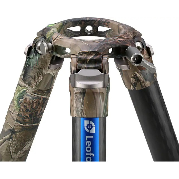 Тренога для стрільби Leofoto LM-365C. Колір - камуфляж